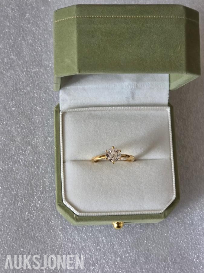 DIAMANT 1,04ct RING I GULT 14K GULL. Str. 54