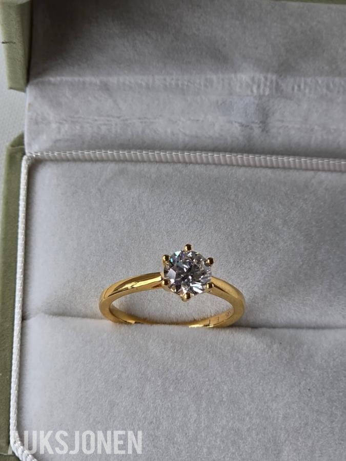 DIAMANT 1,04ct RING I GULT 14K GULL. Str. 54