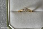 DIAMANT 1,04ct RING I GULT 14K GULL. Str. 54