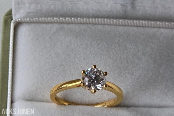 DIAMANT 1,04ct RING I GULT 14K GULL. Str. 54