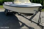 1980 Kavaler 445 med Johnson 30 hk, Lowrance ekkolodd og henger