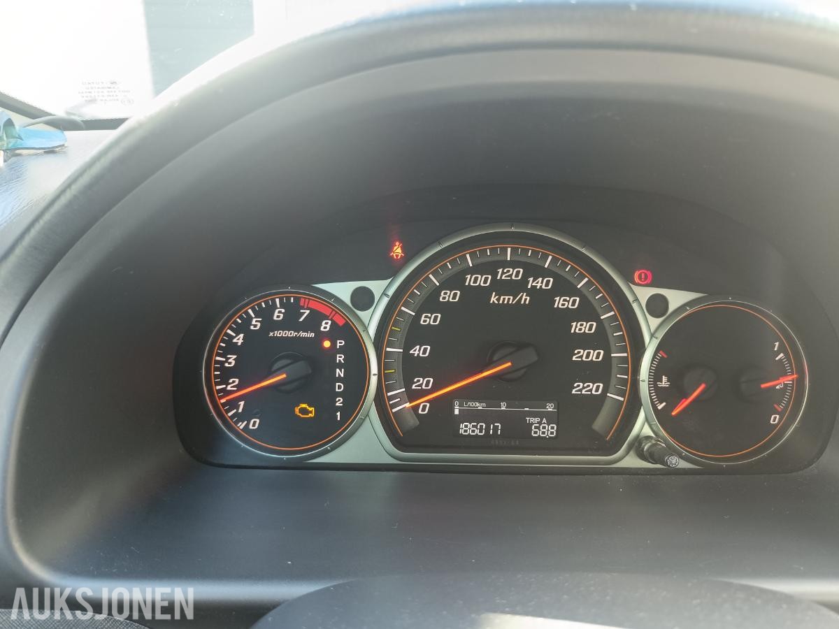 2005 Honda CR-V 2.0 150hk  4WD automat cruisekontroll hengerfeste s+v dekk