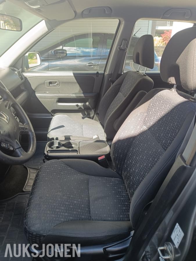 2005 Honda CR-V 2.0 150hk  4WD automat cruisekontroll hengerfeste s+v dekk