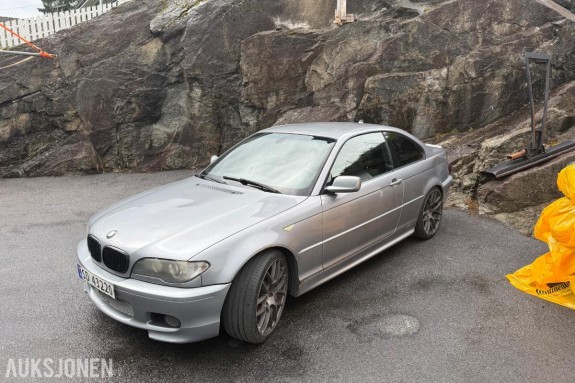 2005 BMW 3-serie 320CD 2.0 Diesel, S+V dekk