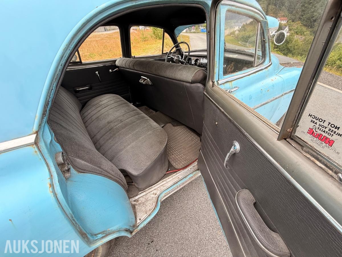 1951 Chevrolet STYLELINE V8 - SELGES UTEN MINSTEPRIS!