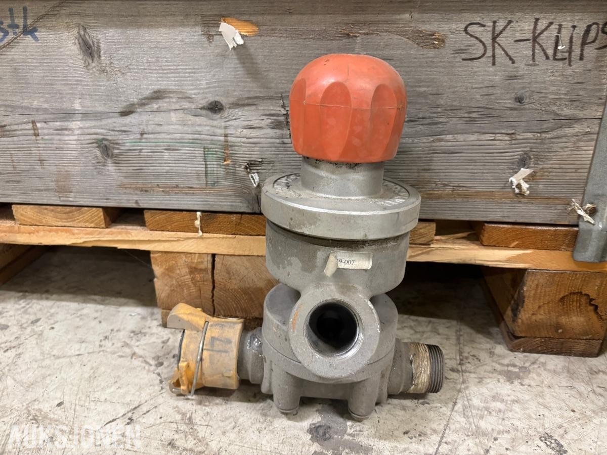 11 stk industriventiler – Thompson, Schmidt, Sigeval og Onnline  – DN100/DN125