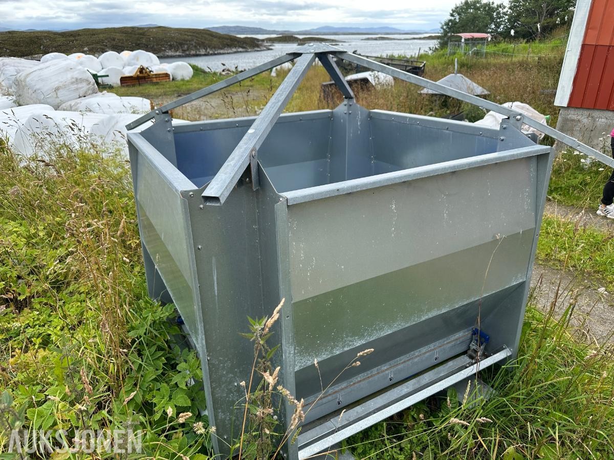 Foringsautomat | Galvanisert | Med presenning