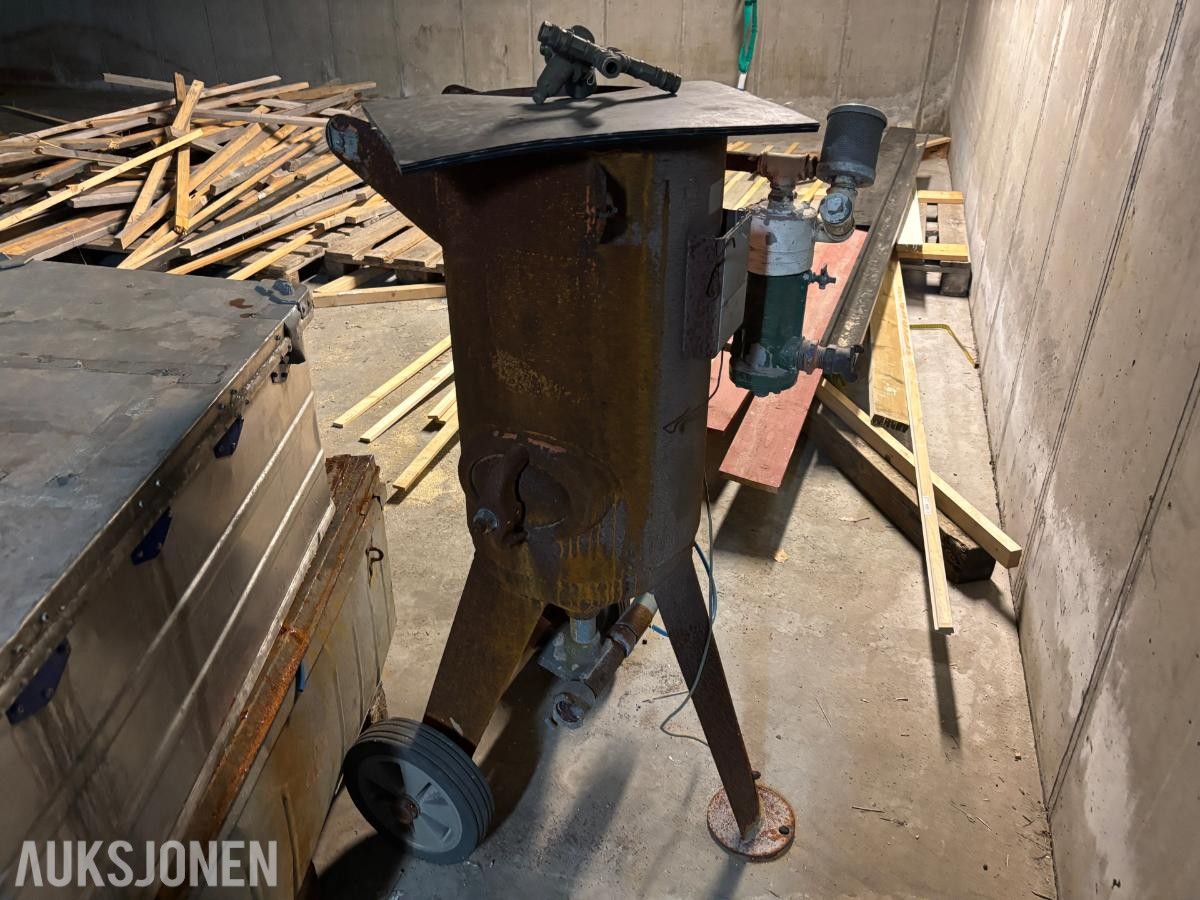 2014 Airblast blåseklokke / sandblåser  – repobjekt