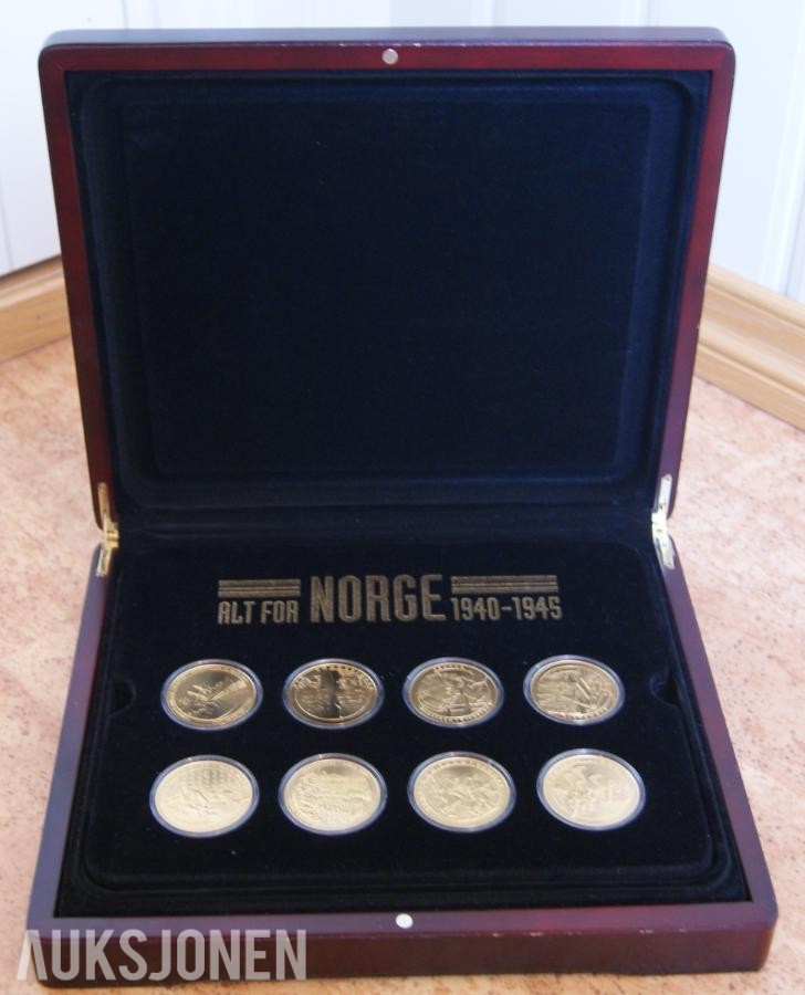 ALT FOR NORGE 1940-1945 MEDALJER I SKRIN!