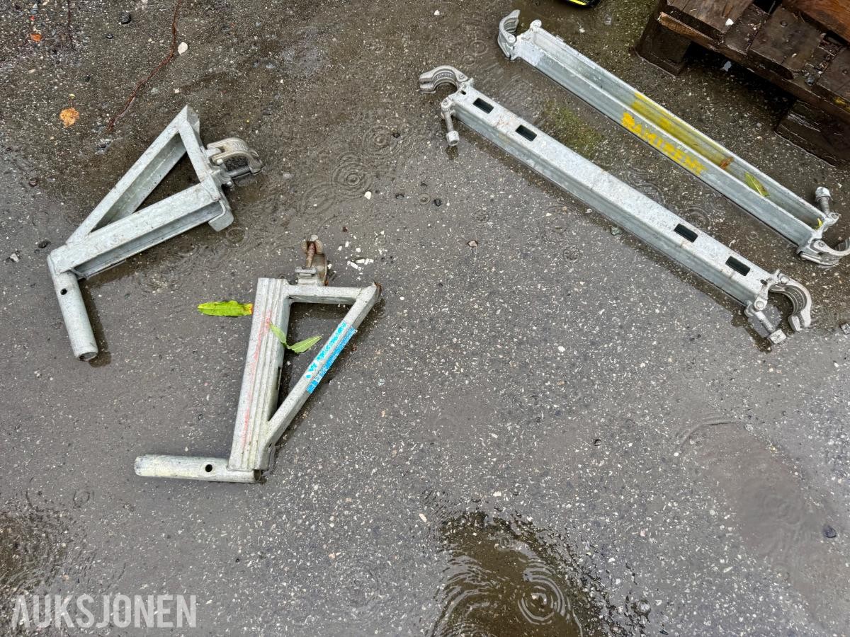Div. stillasdeler – Konsoller til Layher stillas