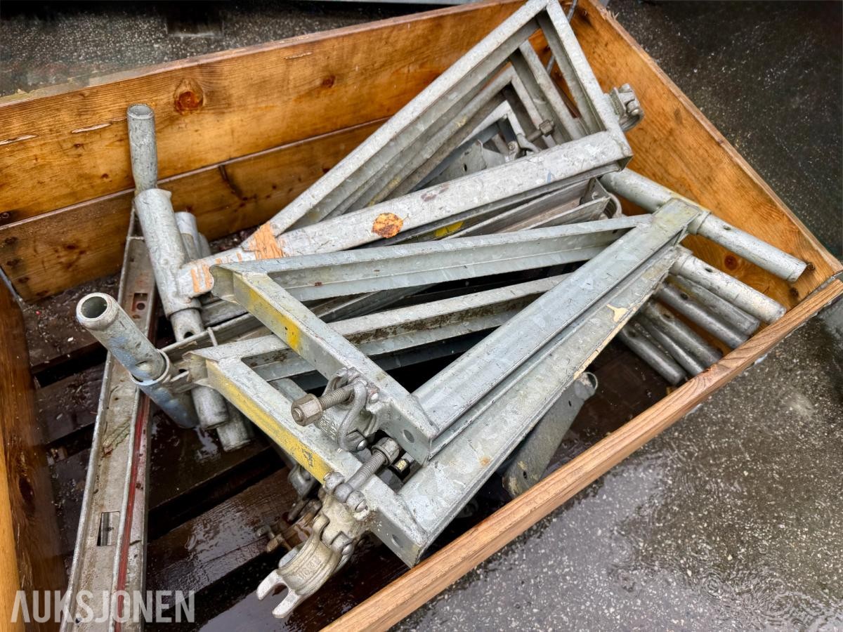 Div. stillasdeler – Konsoller til Layher stillas