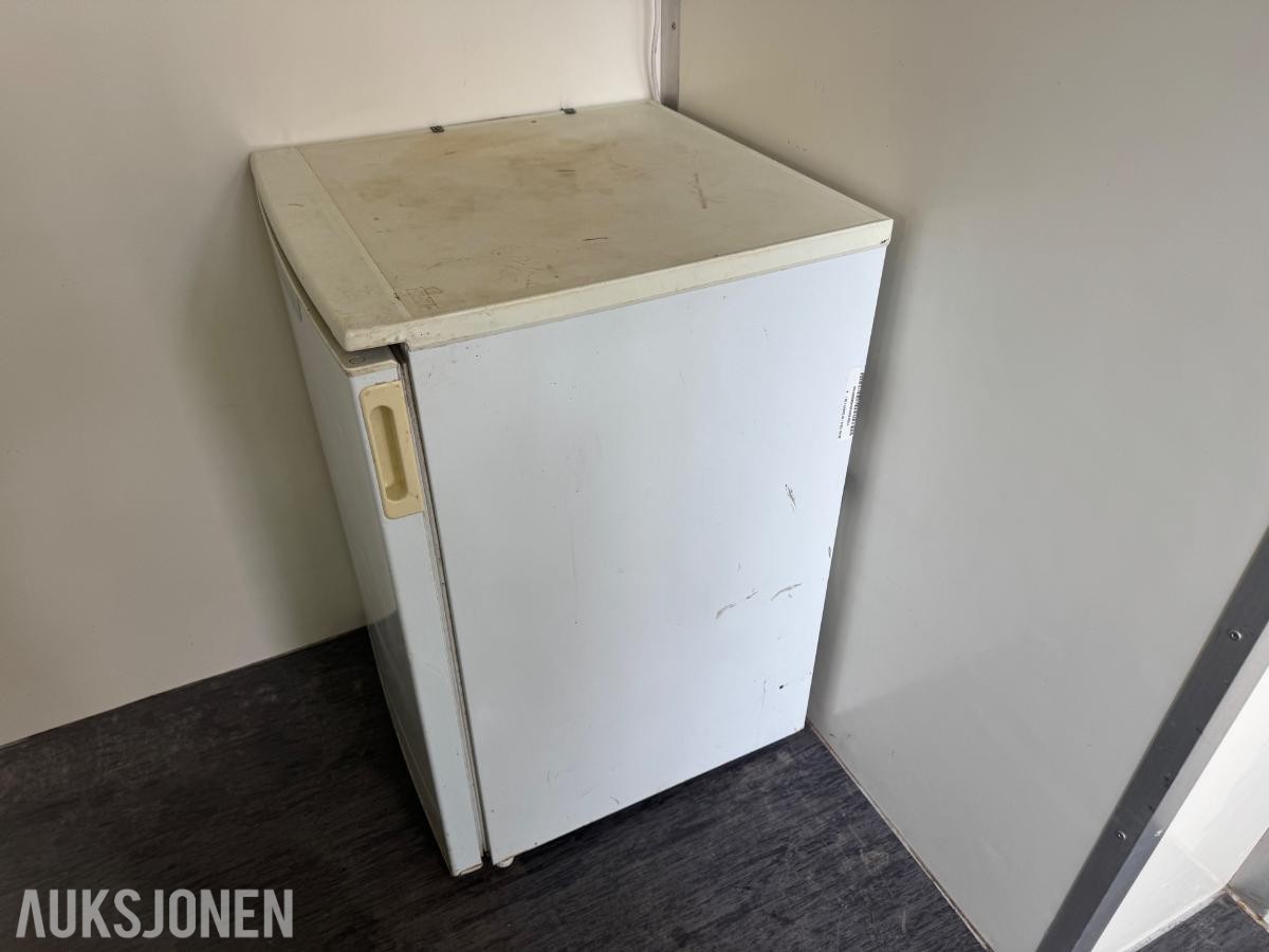 Arnpro Letthus – Mannskapsbrakke med oppbevaringsrom