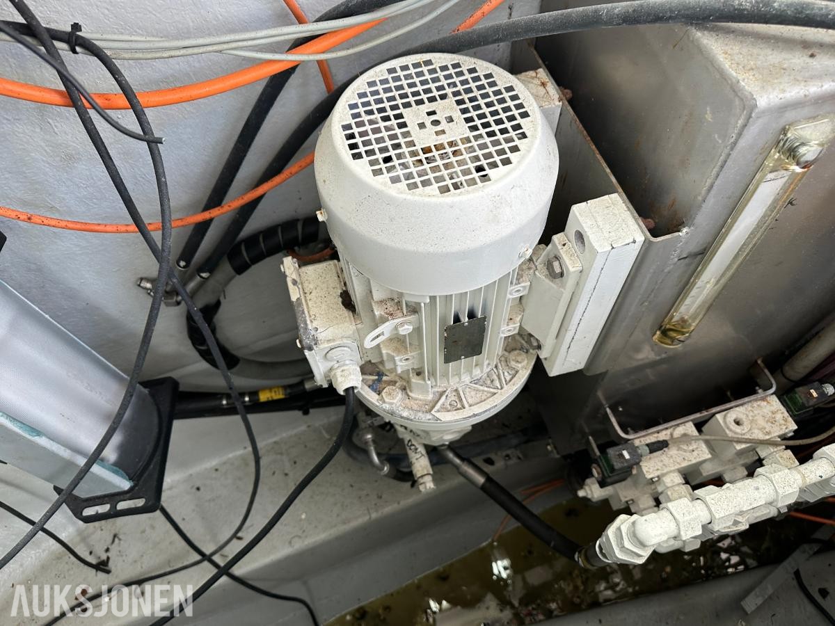 Westplast 950 Seisworker | Doble UltraJet vannjet | 5T trommelvinsj