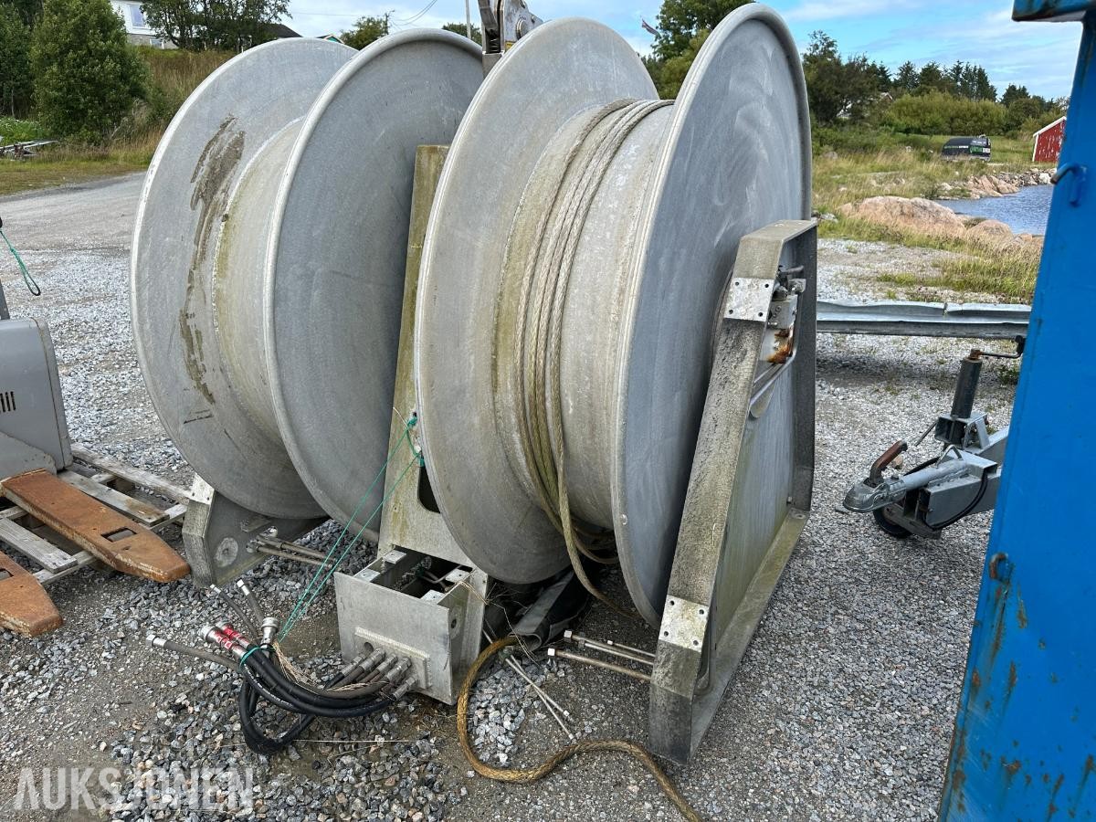 Henriksen MBH Dobbel Trommelvinsj | Hydraulisk | Ca. 2,5 tonn