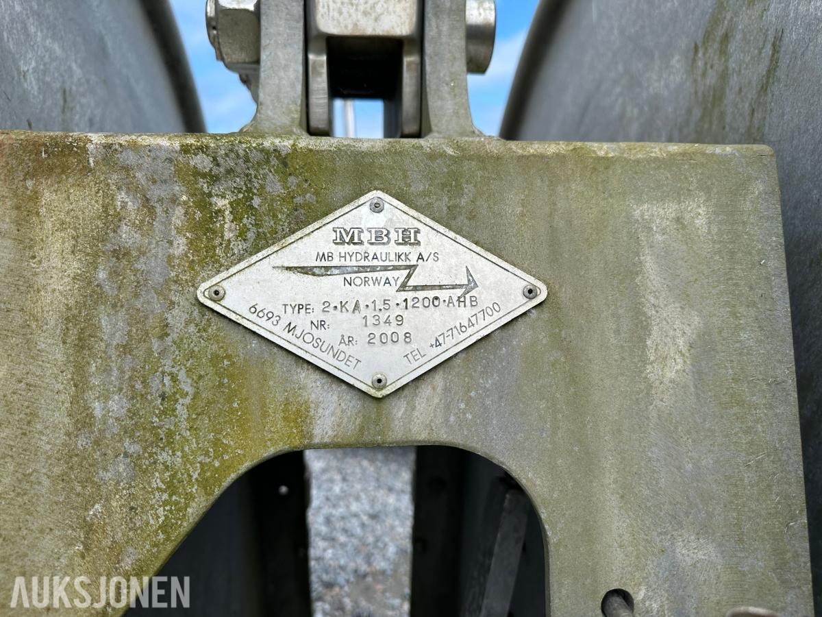 Henriksen MBH Dobbel Trommelvinsj | Hydraulisk | Ca. 2,5 tonn