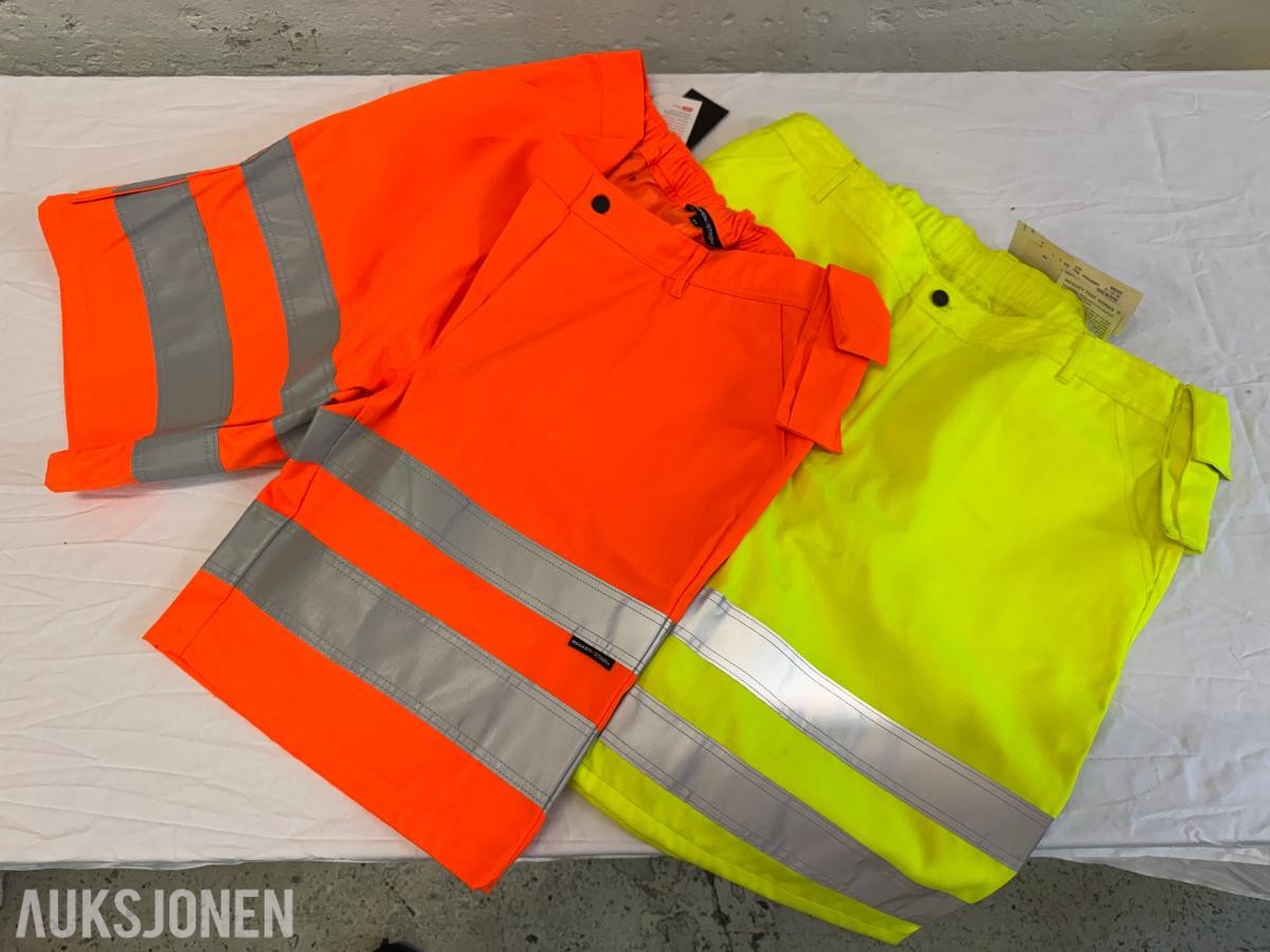 Stort parti synlighetsklær, bukser, refleks og regntøy – 272 plagg arbeidsklær