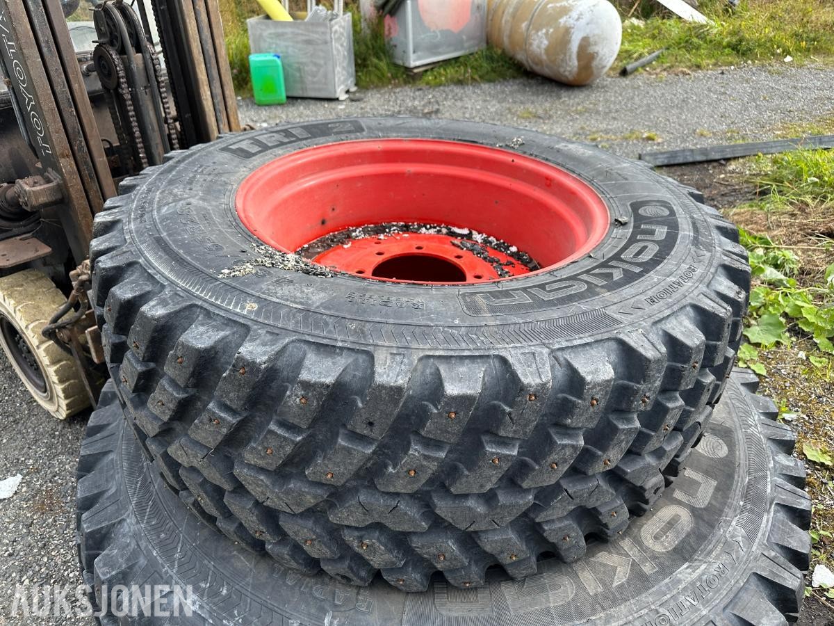 Nokian TRI 2 480/65 R28 Traktordekk | Felg |