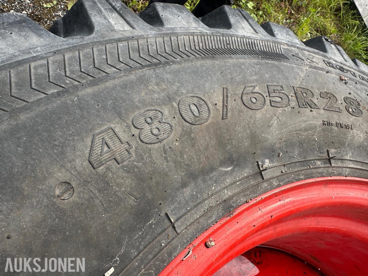 Nokian TRI 2 480/65 R28 Traktordekk | Felg |