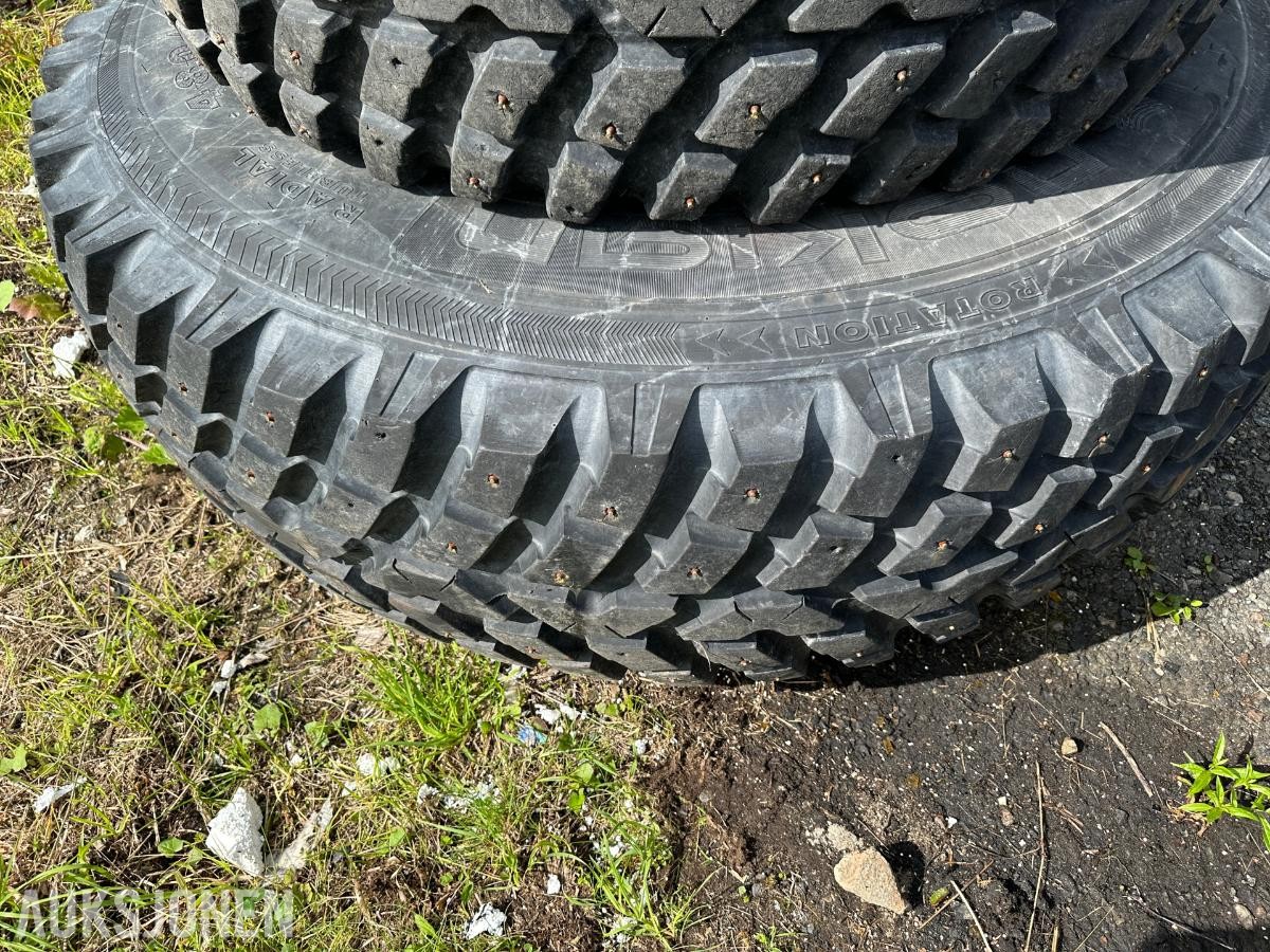 Nokian TRI 2 480/65 R28 Traktordekk | Felg |
