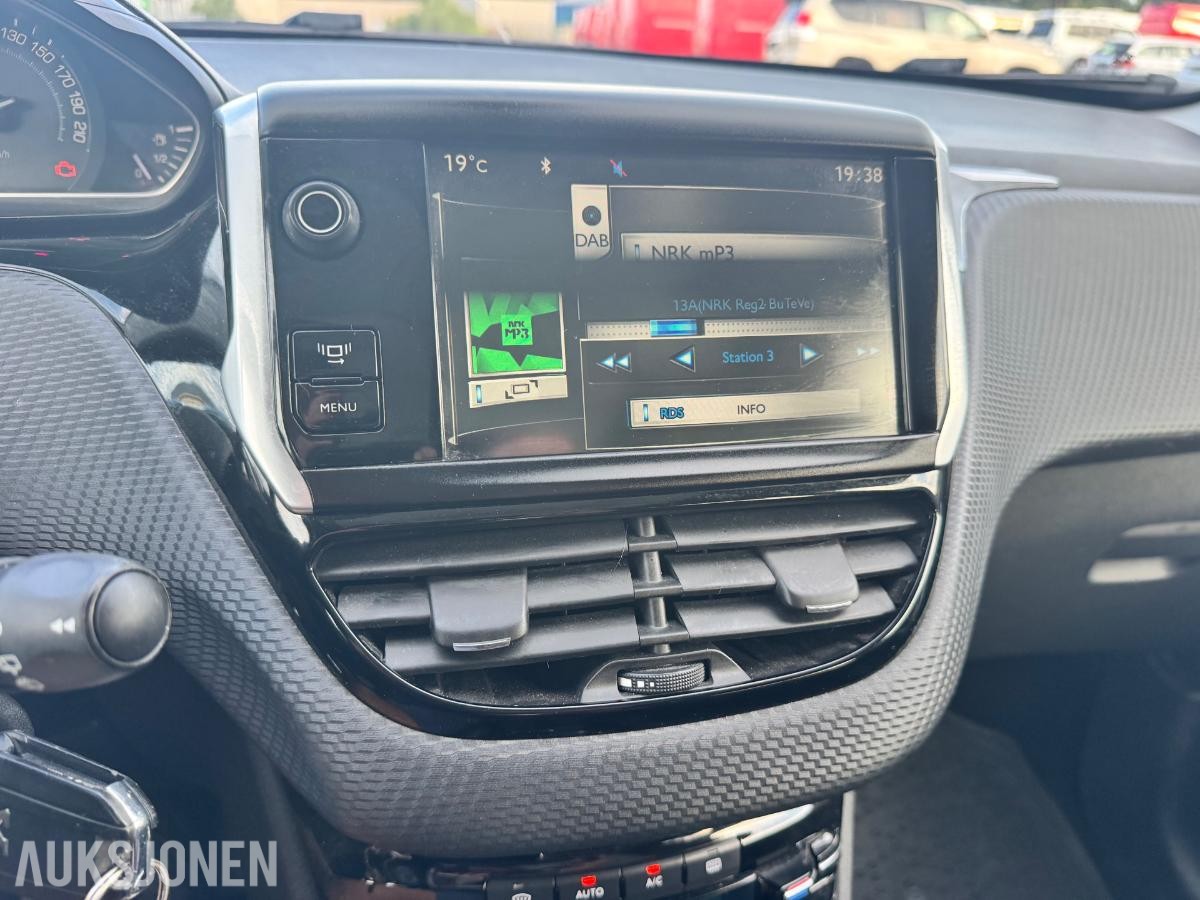 2014 PEUGEOT 2008 1.2 BENSIN 82HK,LAV KM!!, REP.OBJEKT!, 94900KM