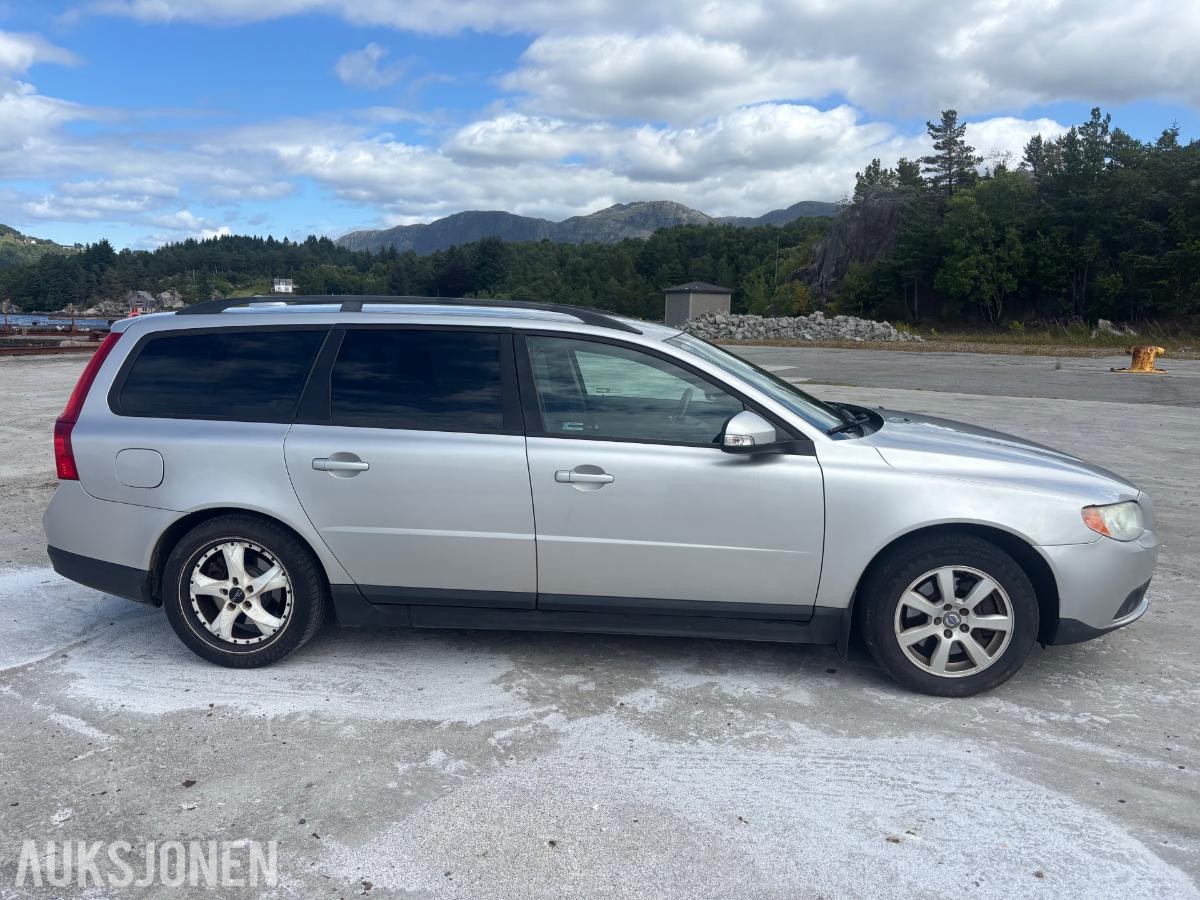 2008 Volvo V70 2.4 163hk automat cruisekontroll hengerfeste  eu ok 08.2027