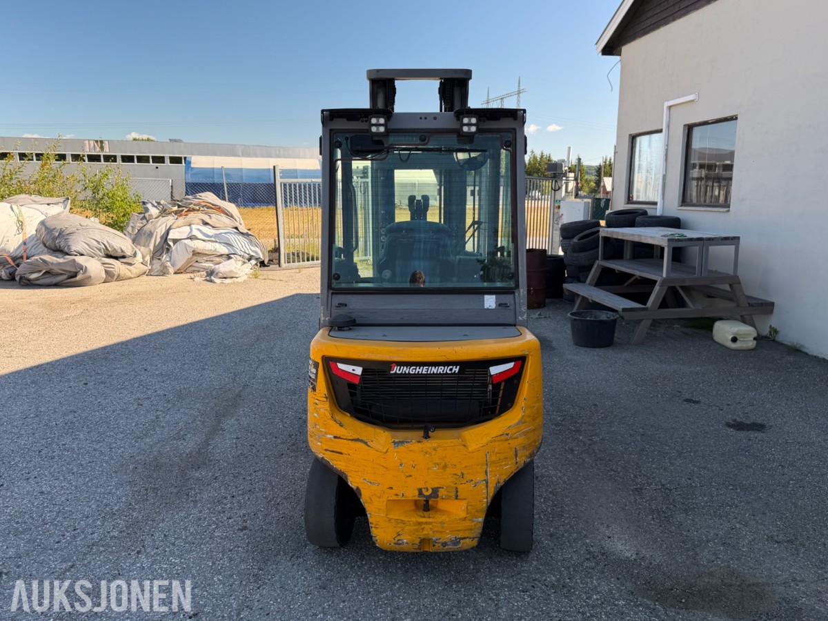 2017 Jungheinrich DFG 430s Dieseltruck med langgaffler