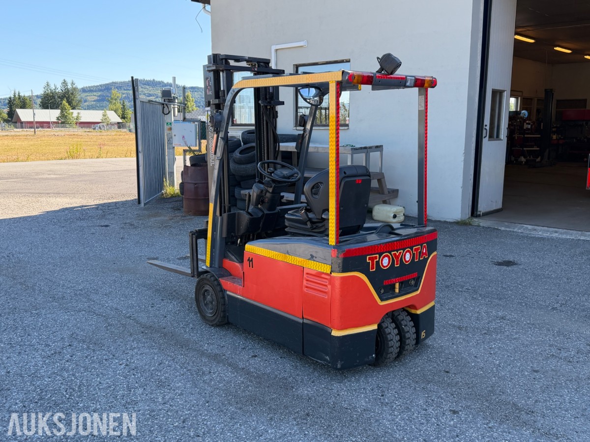 2003 Toyota 7FBEF15 - Elektrisk gaffeltruck, nylig kontrollert