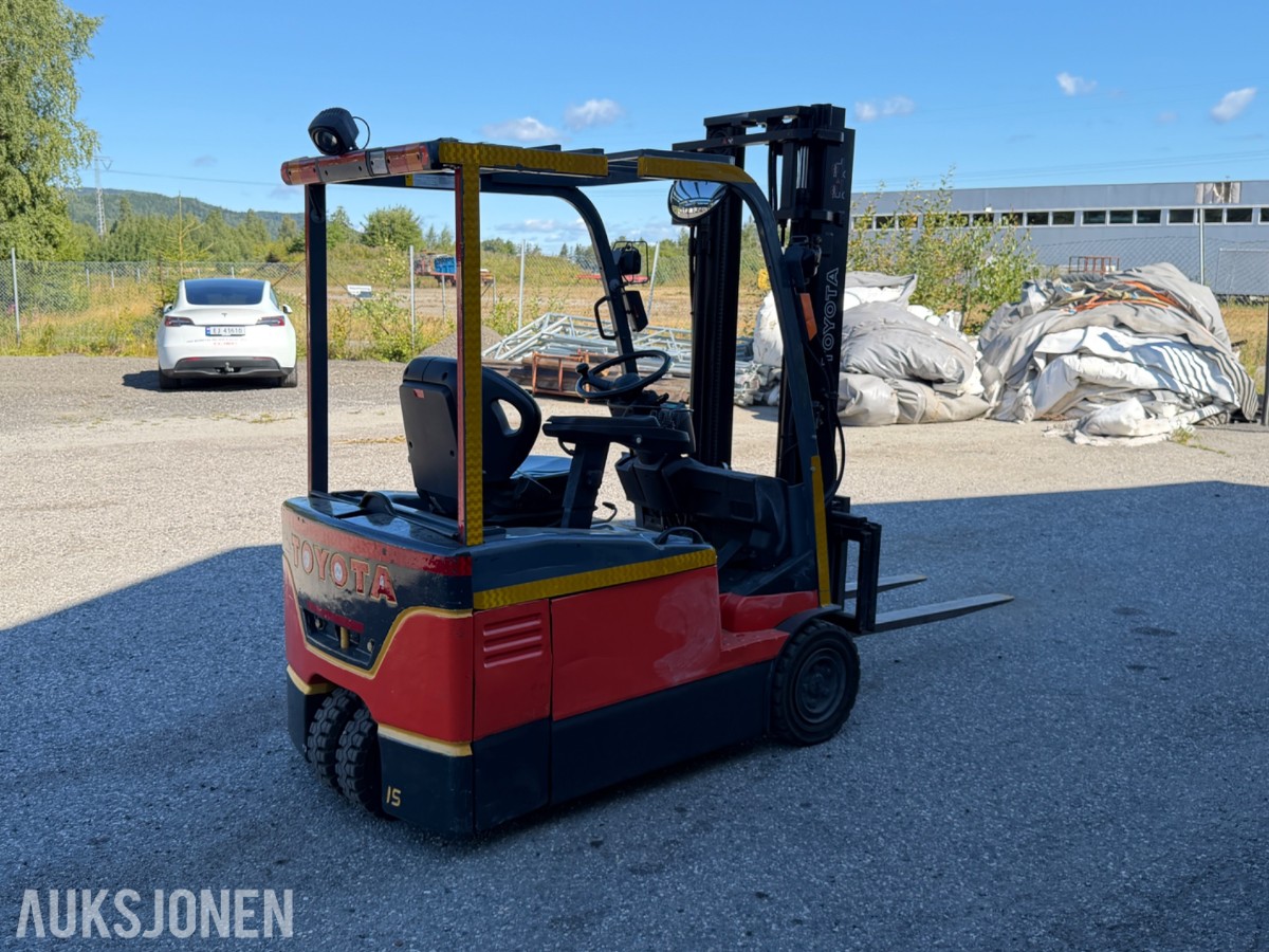 2003 Toyota 7FBEF15 - Elektrisk gaffeltruck, nylig kontrollert