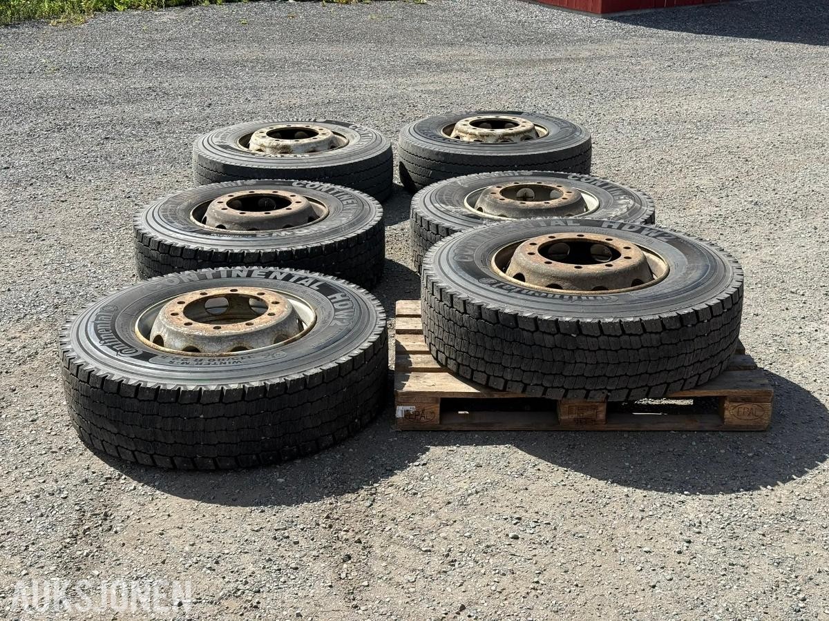 Continental lastebildekk med felg - 315/80R 22.5