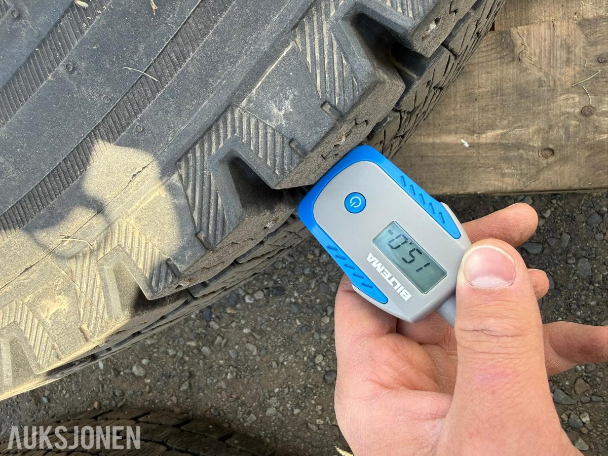 Continental lastebildekk med felg - 315/80R 22.5