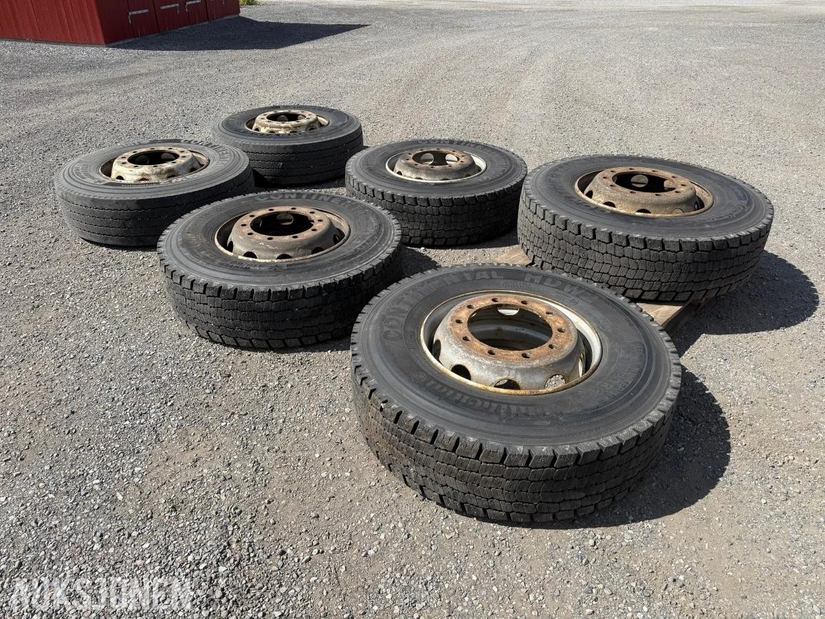 Continental lastebildekk med felg - 315/80R 22.5