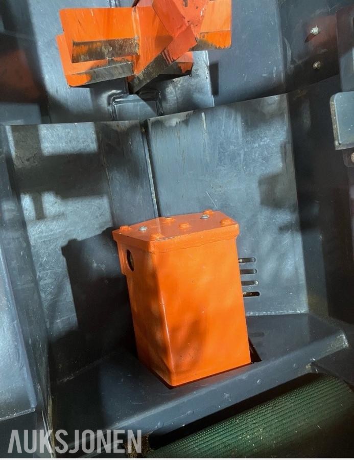 2024 Gran XL Ø50 vedmaskin - hydraulisk stokkebord - joystick
