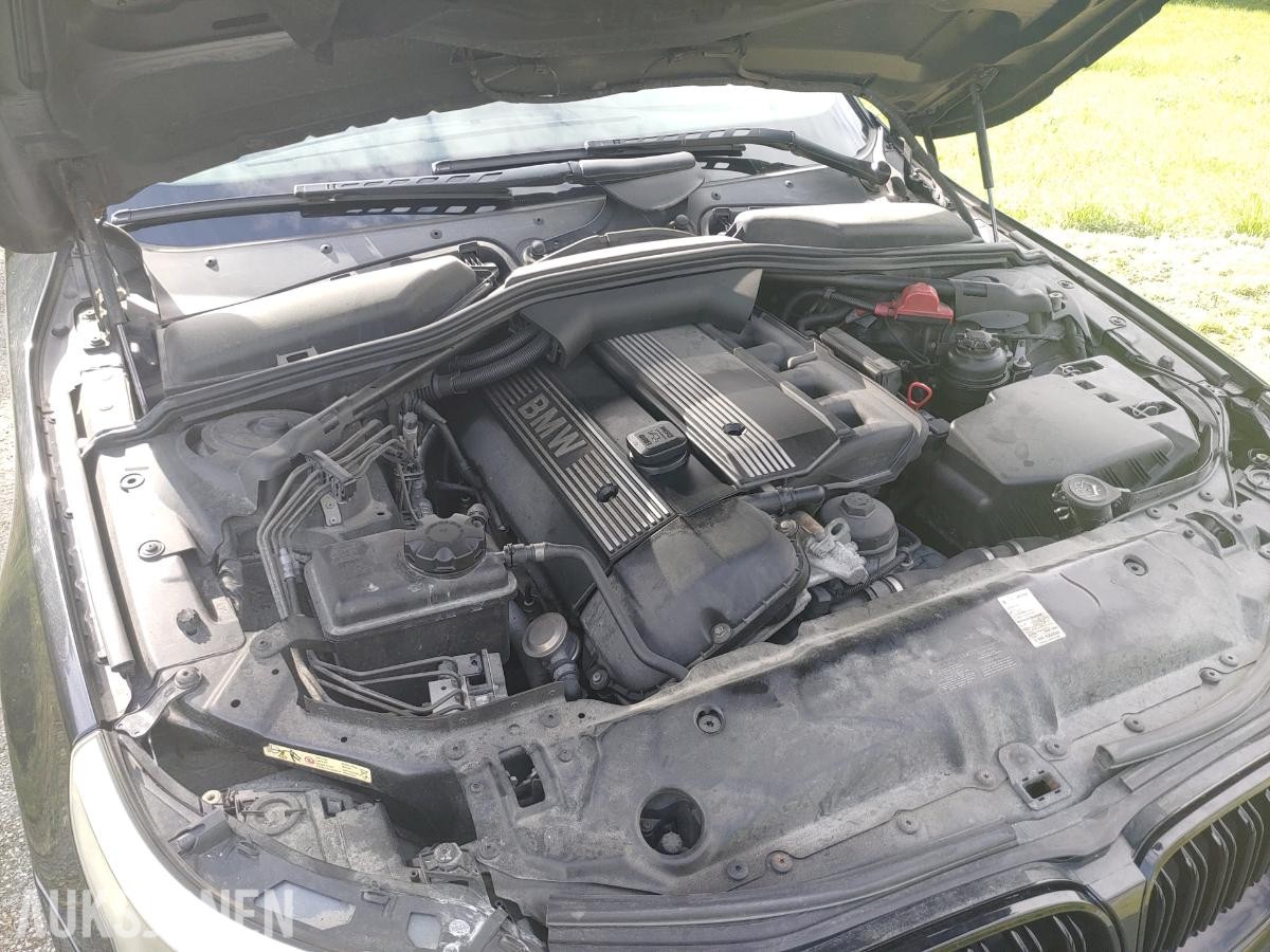 2004 BMW 520I 2.2 170hk automat cruisekontroll soltak s+v dekk