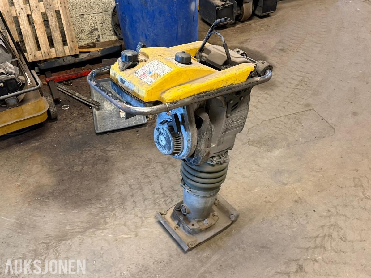 2009 Wacker Neuson BS60-2i vibrostamper