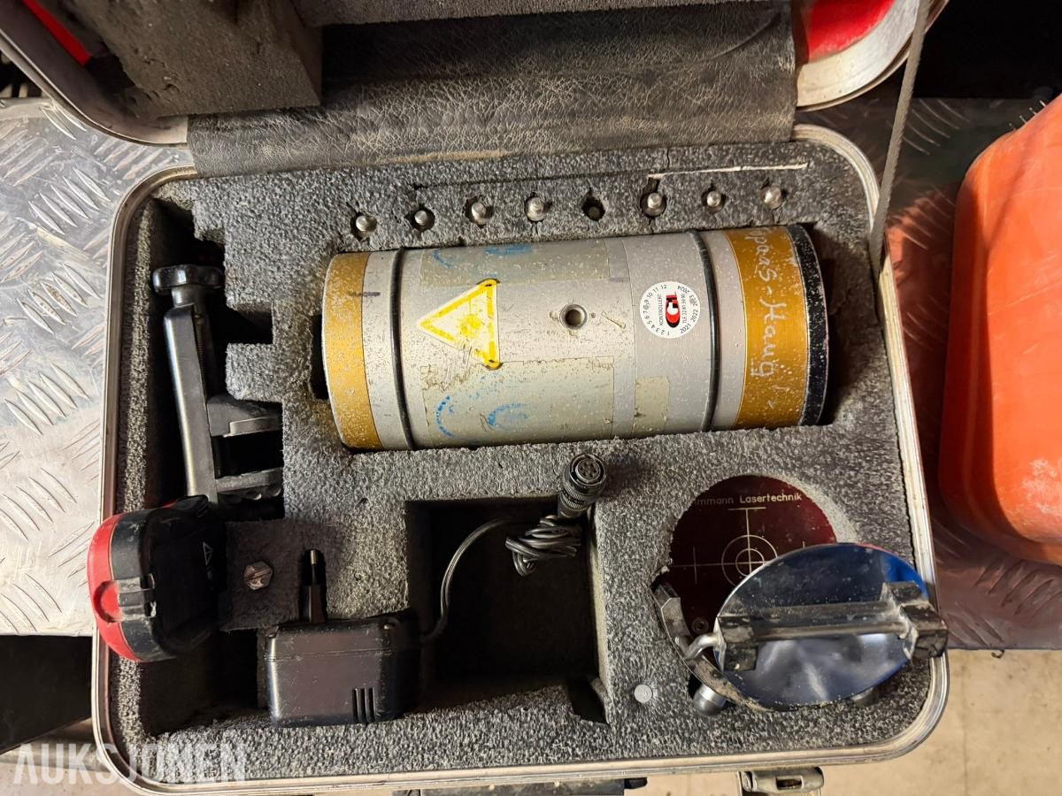 1995 Ammann Lasertechnik Rørlaser med transportkoffert