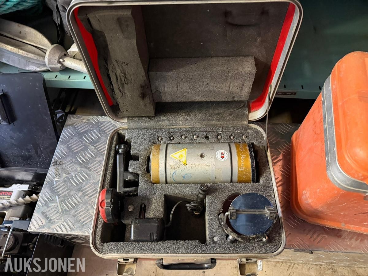 1995 Ammann Lasertechnik Rørlaser med transportkoffert