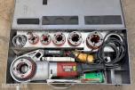 2010 Ridgid 690 elektrisk rørgjenger med gjengehoder og metallkoffert