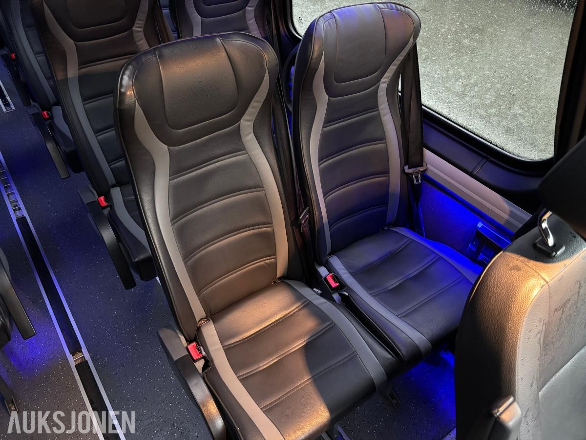 2019 Mercedes-Benz Sprinter  519 CDI 17-seter Rullestolbuss, Lav KM 185227km