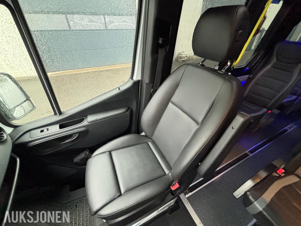 2019 Mercedes-Benz Sprinter  519 CDI 17-seter Rullestolbuss, Lav KM 185227km
