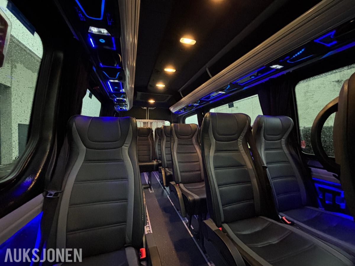 2019 Mercedes-Benz Sprinter  519 CDI 17-seter Rullestolbuss, Lav KM 185227km