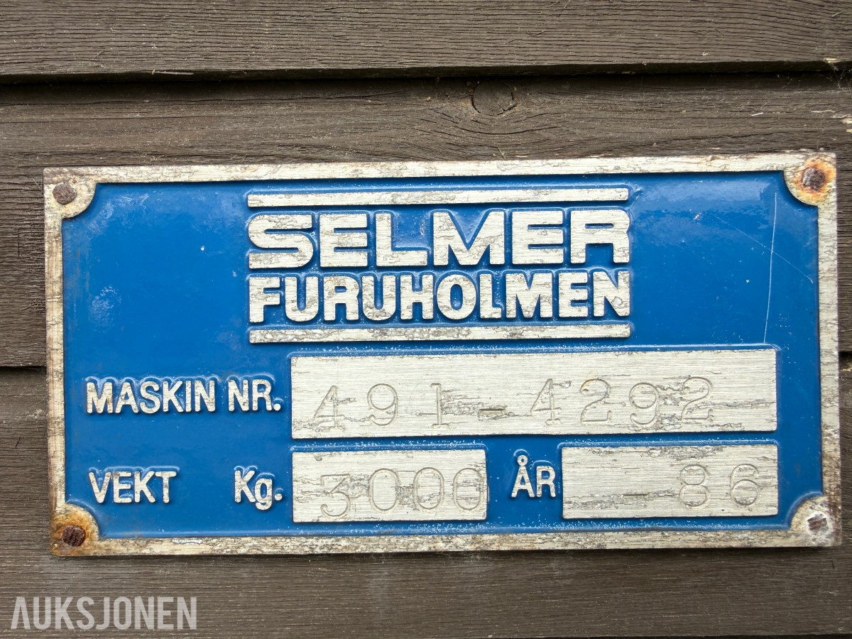 1986 Selmer Furuholmen Anleggsbrakke