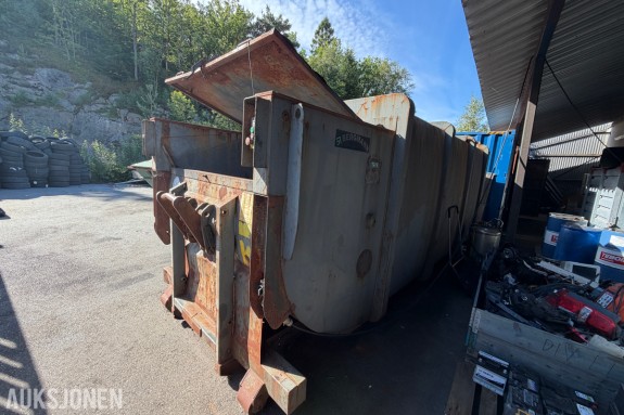 2007 BERGMANN MPB 906 ST/20 STASJONÆR AVFALLSPRESSE 20,8 M³ – REPARASJONSOBJEKT