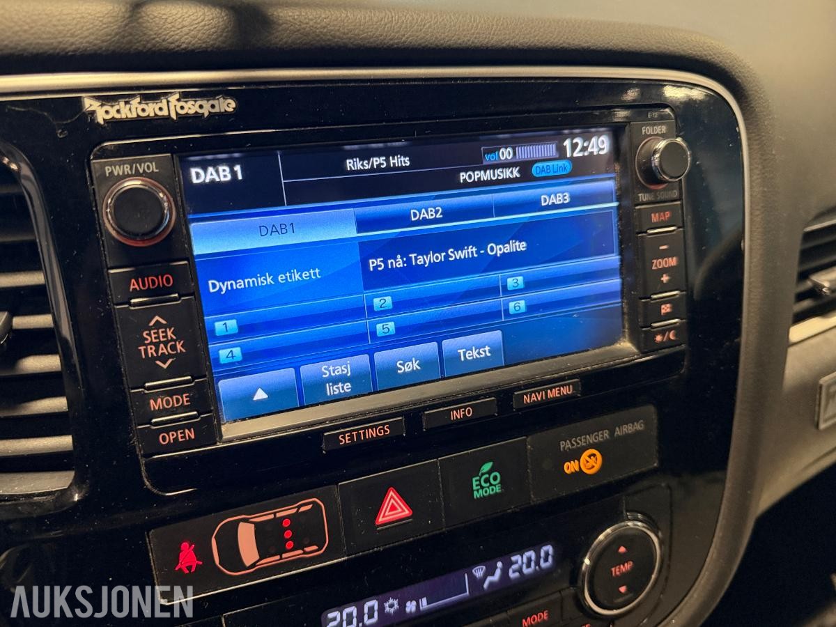 2015 Mitsubishi OUTLANDER PHEV 2.0-121 4WD, 181000km
