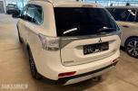 2015 Mitsubishi OUTLANDER PHEV 2.0-121 4WD, 181000km