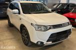 2015 Mitsubishi OUTLANDER PHEV 2.0-121 4WD, 181000km