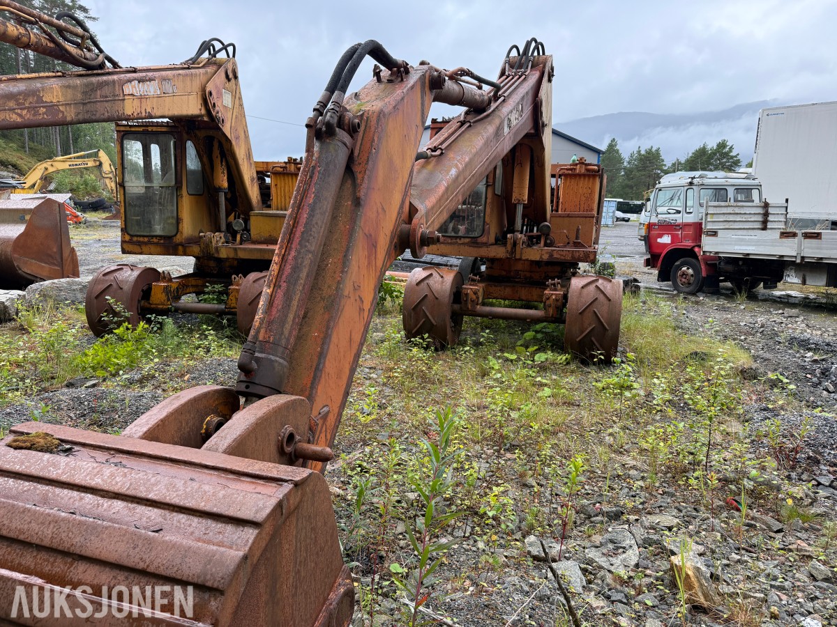 1971 Brøyt X2B gravemaskin – 4-hjuls – Skuffe – Prosjekt/restaureringsobjekt