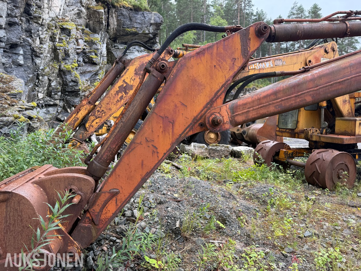1971 Brøyt X2B gravemaskin – 4-hjuls – Skuffe – Prosjekt/restaureringsobjekt