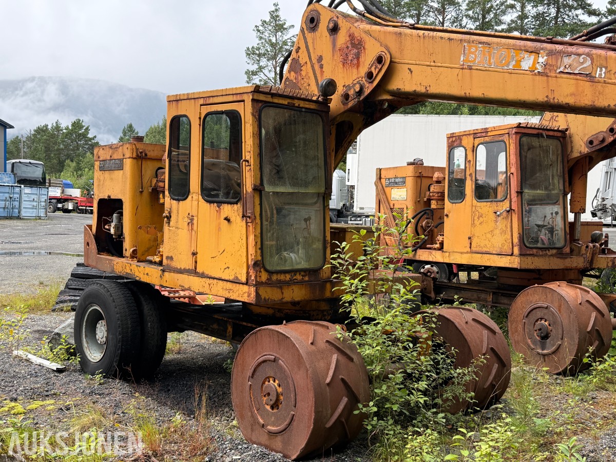 1971 Brøyt X2B gravemaskin – 4-hjuls – Skuffe – Prosjekt/restaureringsobjekt