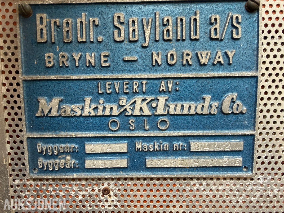 1971 Brøyt X2B gravemaskin – 4-hjuls – Skuffe – Prosjekt/restaureringsobjekt