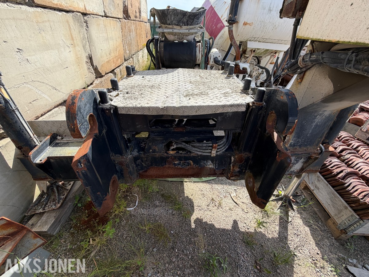 LIEBHERR LTB 12+4 TRANSPORTBÅND
